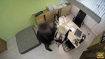 Can blonde pass special casting for quick cash in public?