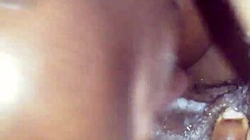 Big booty ebony hooker takes big black cock 😍