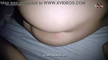 Ver El Culazo De Mi Hermanastra No Me Aguanto Y Pruebo Su Culo Caliente Que Se Siente Por Dentro