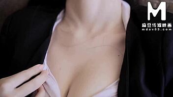 Ravaging boss in hotel office with missionary and doggystyle sex