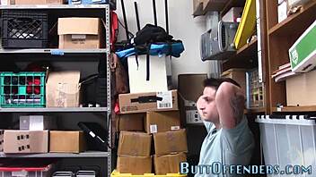 Gay amateur thief gives blowjob caught 😳