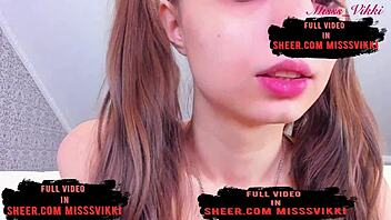 Petite Teen Shows Tight Ass And Feet In Web Chat Fun