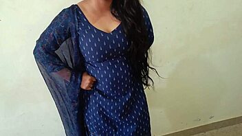Hot Indian Muslim Girl’s First Fuck with Stepbrother