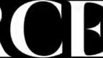 Blondes fingering brunette's hairy pussy