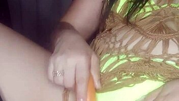 Latina babe enjoys wild fun with her toy carrot. It’s a spicy solo treat!