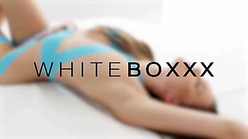 Chloe Lamour receives orgasmic massage then fucks big dick masseur