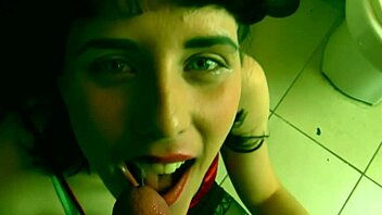 Sloppy Blowjob at the Bar