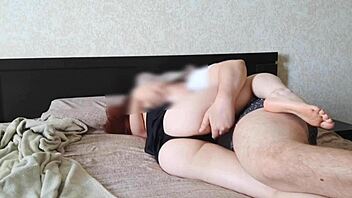 redhot fox wants more than fingering, she's all wet 😈