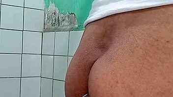 It's so addictive putting the bottle in my ass, you should try it