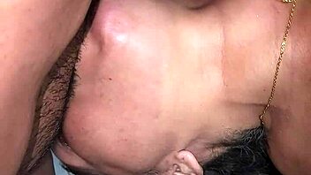 Teaching a busty mature how to suck properly, wanna see?