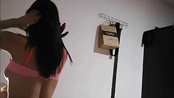 Me Vuelve A Buscar Para Que Le Ayude