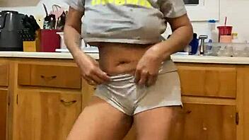 Anna Maria Dancing And Doing Dishes In Dominican Style. Teasing Latina Milf Shows Off Caribbean Moves.