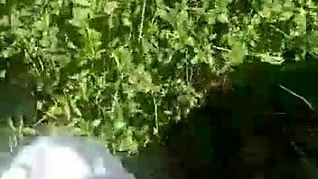 Wow, Outdoor Chinese Queen Mina Sucks in Park! Then Gets Pounded Hard in Bushes!