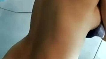 E Trang Nguyen accidentally reveals her ass during a web chat bath