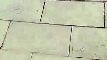 Wow, Outdoor Chinese Queen Mina Sucks in Park! Then Gets Pounded Hard in Bushes!