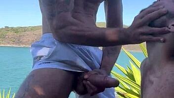 Cruising for monster cocks on brazilian beaches 😏