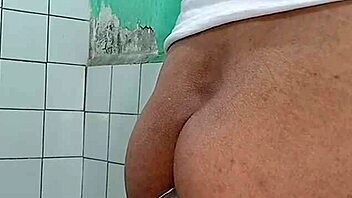 It's so addictive putting the bottle in my ass, you should try it