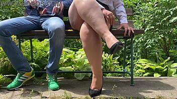 Queen of masturbation in heels gets cum outdoors