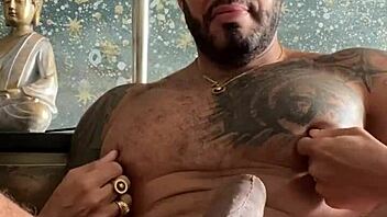 muscle bbc viktor rom solo jerks outdoor... so hot