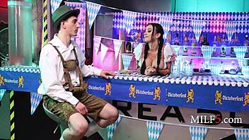 Oktober fuck fest with hot bartender payton preslee milf5.