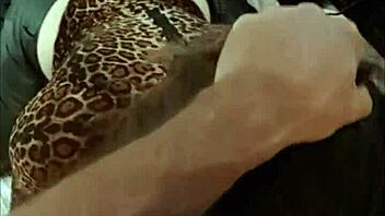 i’m obsessed with french amateur rimming in black leather pants!