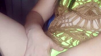 Latina babe enjoys wild fun with her toy carrot. It’s a spicy solo treat!