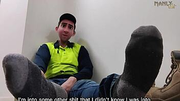 Step Gay Dad Escapes Into Foot Fantasies At Work!