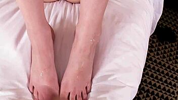 Eurobabe enjoys foot worship with her lover