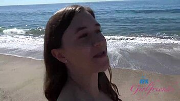 Kourtney Ray's beach date turns into steamy POV action