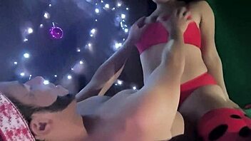 Bearded Arab Fucks Indian Woman On Christmas