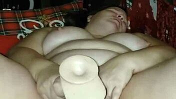 wow, this milf squirts using two huge dildos 😍 orgasm time