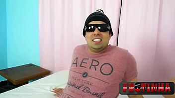 Namoradinha brings a stunning friend for fun with Ysis Anjo. Frotinha Porn Star joins the steamy action.