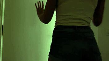 valentina ricci sneaks away for bbc deepthroat. her cheating rimjob gets wild!