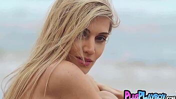 Perfect Ass Blonde Milf Posed Naked After Outdoor Striptease