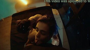 Dividi meu namorado com minha amiga