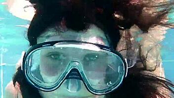 Minnie Manga Bangs Eduard by Pool