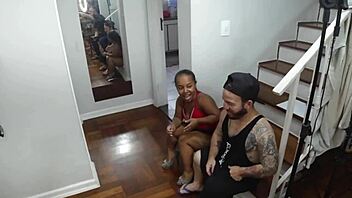 a an�zinha rabuda says, 'join the orgy'