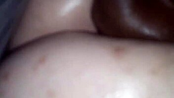 WATCH KASSANDRA STORMS JUICY ASS DRIP