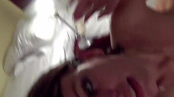 Facial Lover Gets Cum In Her Eyes!