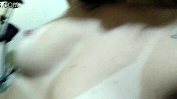 डैनी रियो सिखाती इंडिपेंडेंट पॉर्नस्टार कैसे बने, पहला लेसन एमेच्योर के लिए।