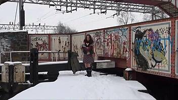 snowbeauukf flashing in cold outdoors