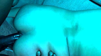 BIG-COCKED GUY FUCKS GORGEOUS COLOMBIAN GIRLS!