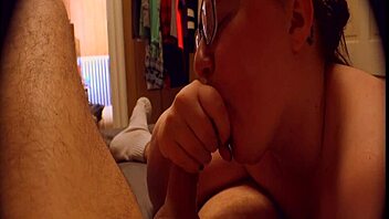 Does this college student deepthroat for a cumshot?