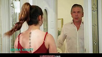 Keira Greets Neighbor Mike with Erotic Handjob Massage