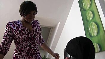 Lesbians with femdom tendencies engage in hardcore sex with face slapping