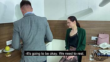 Knullade min kåta styvsyster hårt utomhus på semestern