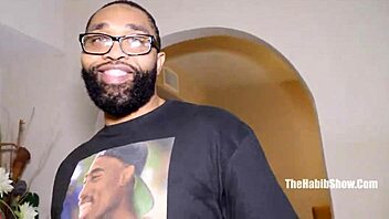 Black cock and reality star in gangbang action