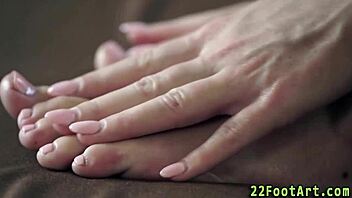 Foot Fetish Slut Cumshot