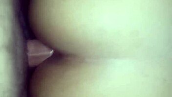 Brazilian amateur namorada gostosa enjoys passionate sex