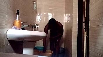 shower time with sweet kuzy